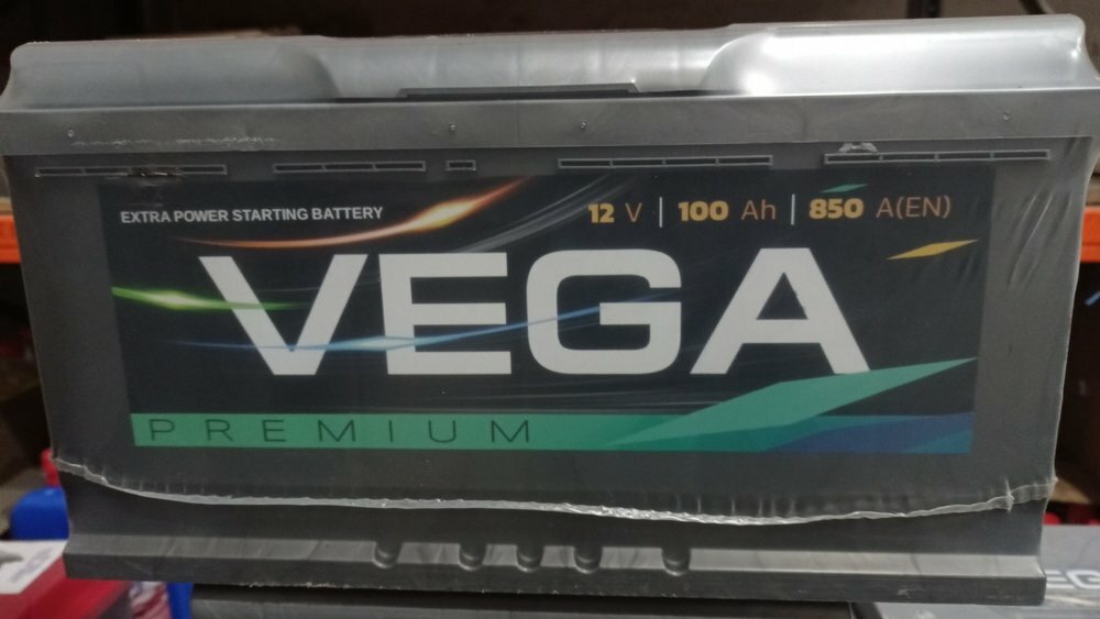 https://arita.ua/images/products/akkumulyator-avtomobilynyy-wega-ukraina-12v-100ah-850a-garantiya-12-mesi-1764149209-1114296535.jpg