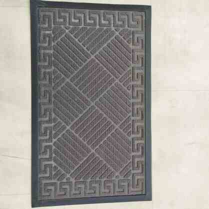 https://arita.ua/images/products/kovrik-pridvernyy-na-rezinovoy-osnove-mix-loop-4575-cm-3cveta-3deki-1714784388-1891534420.jpg