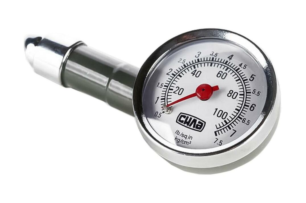 https://arita.ua/images/products/manometr-metalilicheskiy-75-atm-v-keyse-1609076540-63980743.jpg