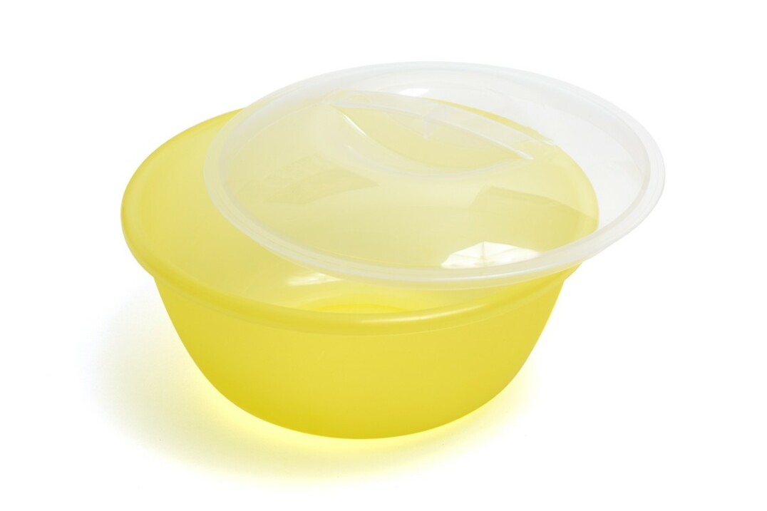 https://arita.ua/images/products/salatnica-3l-prozrachnaya-plasti-s-kryshkoy-i-deleniyami-med-1609076446-229309282.jpg