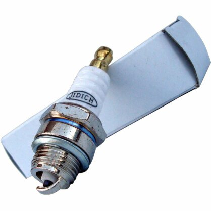 https://arita.ua/images/products/svecha-viper-motokosa-benzopila-1609075061-1284848535.jpg