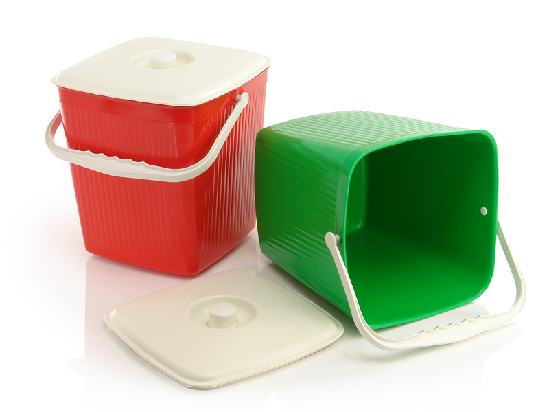 https://arita.ua/images/products/vedro-12l-s-kryshkoy-yuniplast-1645666093-80004423.jpg