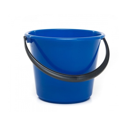 https://arita.ua/images/products/vedro-7-li-plastmacsovoe-s-plastmi-dughkoy-1-y-sort-sinie-gorizont-1609076283-1795932906.jpg