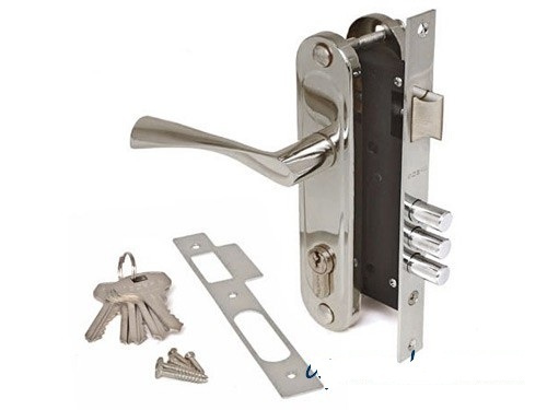 https://arita.ua/images/products/zamok-vreznoy-apecs-1523-60-g-zoloto-s-ruchkami-i-serdcevinoy-1620434318-808615128.jpg
